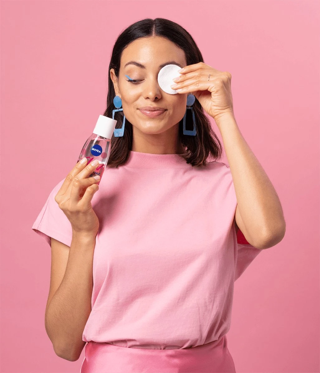 NIVEA Verzorgende Oog Make-Up Remover 125 Ml 5 NIVEA Verzorgende Oog Make-Up Remover 125 Ml - Afbeelding 3
