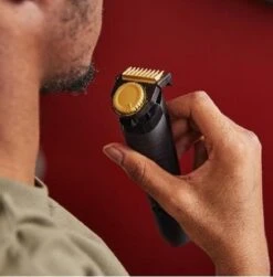 Remington T-Series Baard & Haar - Baardtrimmer/Tondeuse MB7050 24 Remington T-Series Baard & Haar - Baardtrimmer/Tondeuse MB7050 -Verzorgingsproducten 1179x1200 2