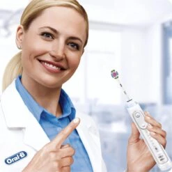 Oral B Oral-B 3D White - Met CleanMaximiser-technologie - Opzetborstels - 4 Stuks -Verzorgingsproducten 1198x1200 46