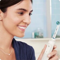 Oral B Oral-B Cross Action EB50 - 8 Stuks Voordeelverpakking -opzetborstels -Verzorgingsproducten 1200x1198 64