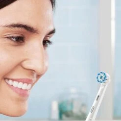 Oral B Oral-B Pro 2 2700 - Sensi Ultra Thin - Elektrische Tandenborstel - Wit -Verzorgingsproducten 1200x1200 1356