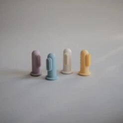 Mushie Finger Toothbrush Clay/Sand - Vingertandenborstel Baby - 2 Stuks Per Verpakking - Tandenborstel Siliconen 41 Mushie Finger Toothbrush Clay/Sand - Vingertandenborstel Baby - 2 Stuks Per Verpakking - Tandenborstel Siliconen -Verzorgingsproducten 1200x1200 1642