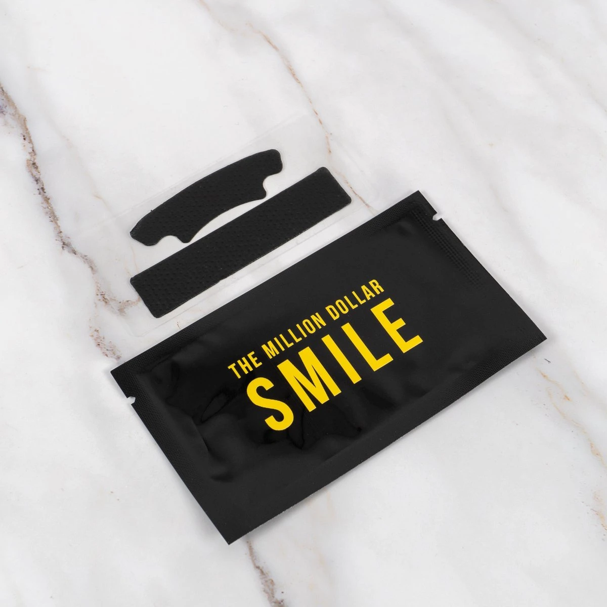 The Million Dollar Smile® - Teeth Whitening Strips - Crest Whitestrips -Tandenbleken - 28 Bleekstrips - 14 Behandelingen - Professionele Tandenbleek Strips - Tandenblekers - Wittere Tanden - Zonder Peroxide - Tanden Bleken - 6 The Million Dollar Smile® - Teeth Whitening Strips - Crest Whitestrips -Tandenbleken - 28 Bleekstrips - 14 Behandelingen - Professionele Tandenbleek Strips - Tandenblekers - Wittere Tanden - Zonder Peroxide - Tanden Bleken - - Afbeelding 4