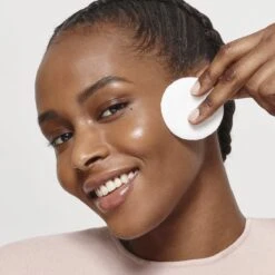 L’Oréal Paris Revitalift 5% Glycolzuur Peeling Toner - 180ml -Verzorgingsproducten 1200x1200 2384