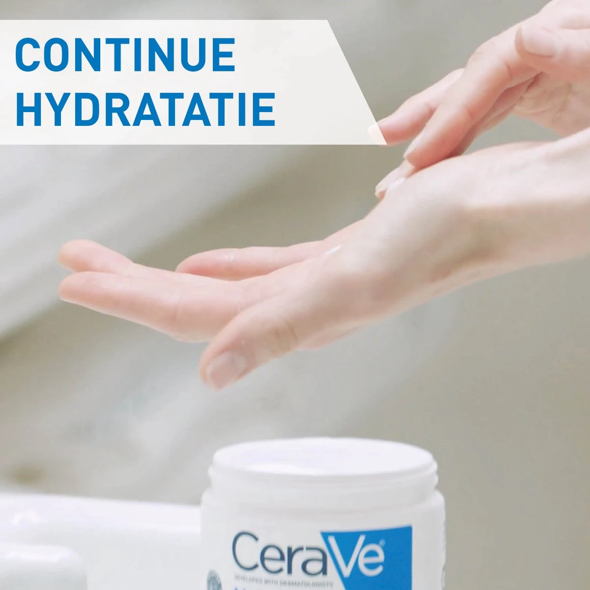 CeraVe - Moisturizing Cream - Bodycrème - Droge Tot Zeer Droge Huid - 454 G 13 CeraVe - Moisturizing Cream - Bodycrème - Droge Tot Zeer Droge Huid - 454 G - Afbeelding 11