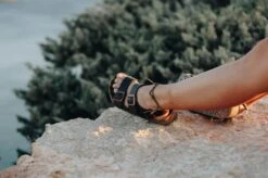 Vastu Eeltverwijderaar - Elektrische Oplaadbare Voetvijl Inclusief Opvangdoekje & Opbergzakje - Callus Remover - Inclusief Extra Opzetvijlen 19 Vastu Eeltverwijderaar - Elektrische Oplaadbare Voetvijl Inclusief Opvangdoekje & Opbergzakje - Callus Remover - Inclusief Extra Opzetvijlen -Verzorgingsproducten 1200x797 1