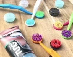 Tung Brush & Tung Gel - Verhelpt Witte Tongaanslag En Slechte Adem -Verzorgingsproducten 1200x942