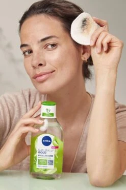 NIVEA Naturally Good Micellair Water Met Biologische Aloë Vera - 400ml -Verzorgingsproducten 800x1200 34