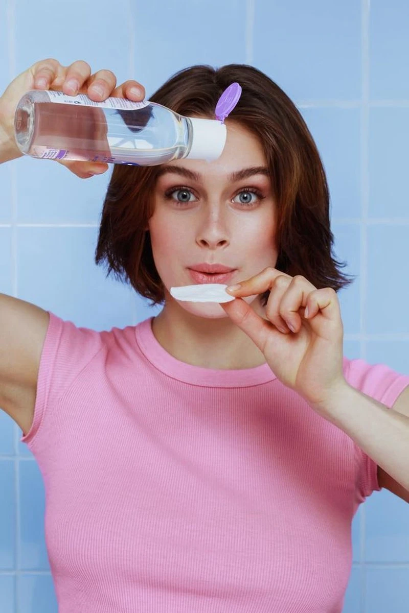 NIVEA Essentials Verfrissend & Verzorgend Micellair Water Normale Huid - 400 Ml 5 NIVEA Essentials Verfrissend & Verzorgend Micellair Water Normale Huid - 400 Ml - Afbeelding 3