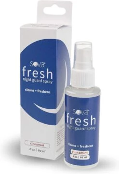 Sova Desinfecterende Spray Om Protheses En Knarsbitjes Mee Te Ontsmetten -Verzorgingsproducten 823x1200 4