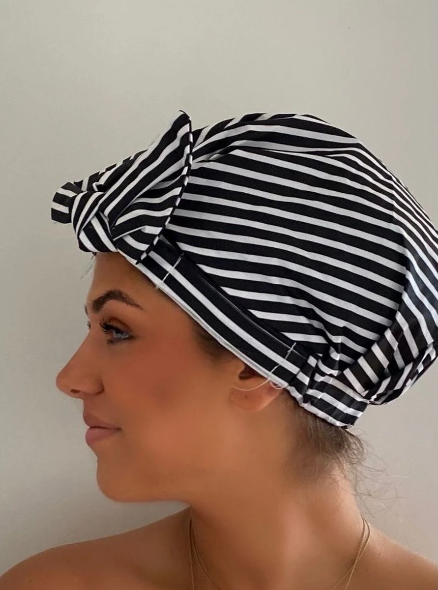 Douchemuts DE MOOISTE -Shower Cap -Black White -Droog Haar -DOUCHEKAPJE 1 STUKS 4 Douchemuts DE MOOISTE -Shower Cap -Black White -Droog Haar -DOUCHEKAPJE 1 STUKS - Afbeelding 2