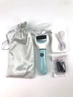 Vastu Eeltverwijderaar - Elektrische Oplaadbare Voetvijl Inclusief Opvangdoekje & Opbergzakje - Callus Remover - Inclusief Extra Opzetvijlen 21 Vastu Eeltverwijderaar - Elektrische Oplaadbare Voetvijl Inclusief Opvangdoekje & Opbergzakje - Callus Remover - Inclusief Extra Opzetvijlen -Verzorgingsproducten 901x1200